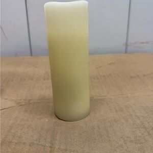 Elegant Cream Candle